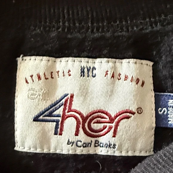 Black Kings Basketball Sweatshirt With Fleece Lining - Picture 4 of 7